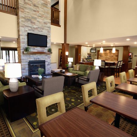 Staybridge Suites Dearborn By Ihg Kültér fotó