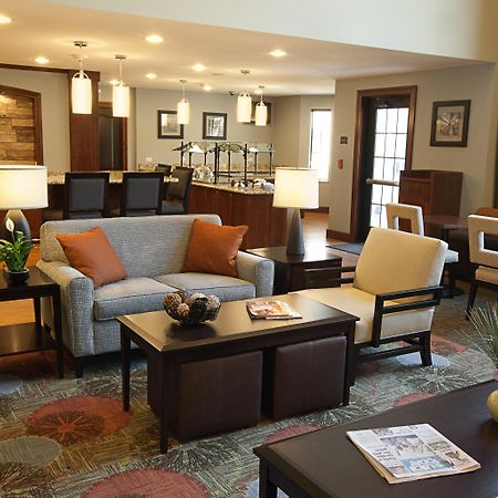 Staybridge Suites Dearborn By Ihg Kültér fotó