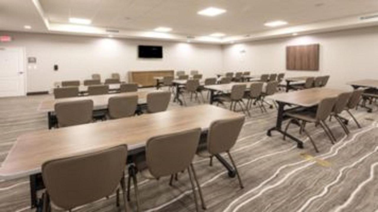 Staybridge Suites Dearborn By Ihg Kültér fotó