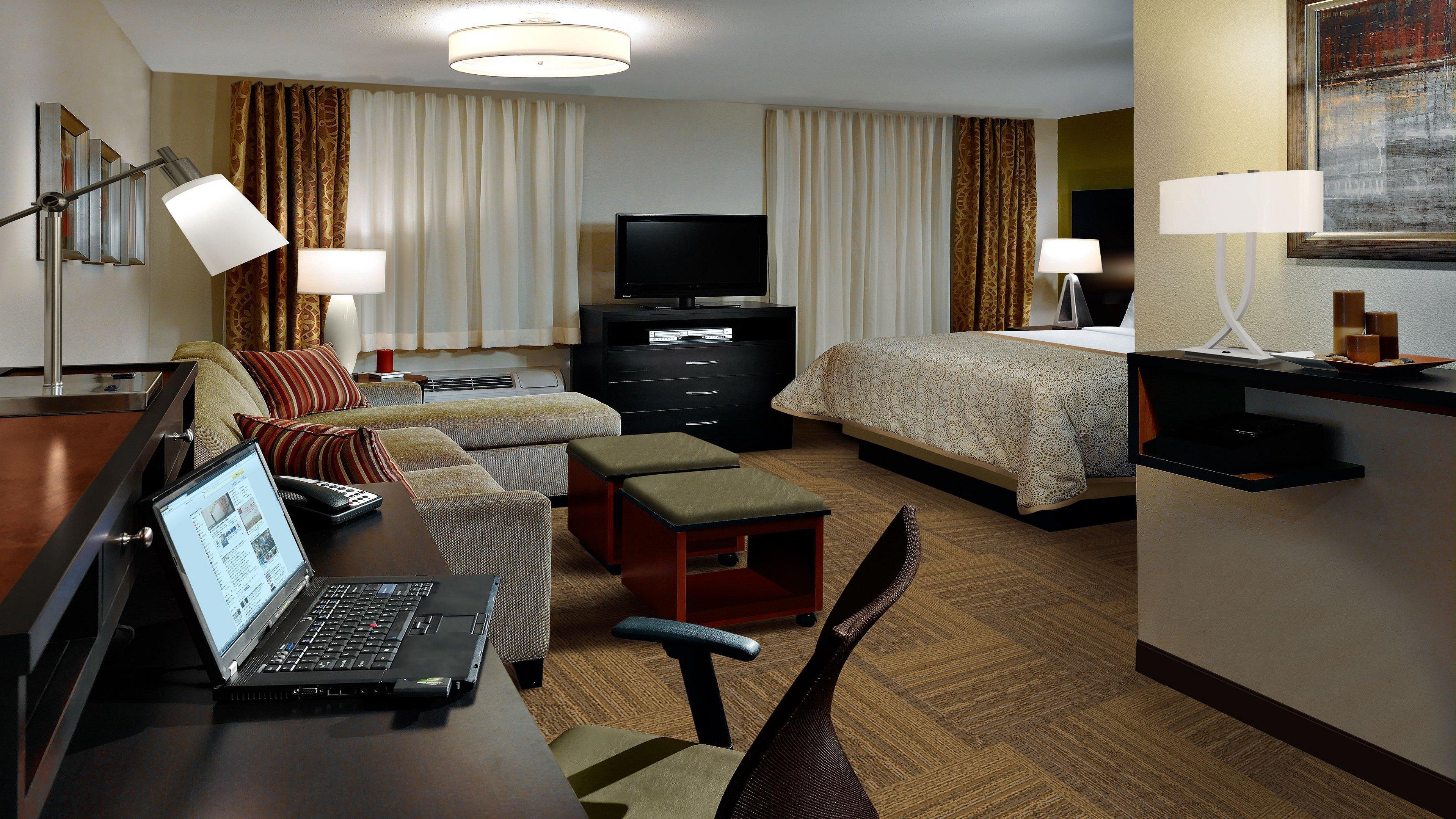 Staybridge Suites Dearborn By Ihg Kültér fotó